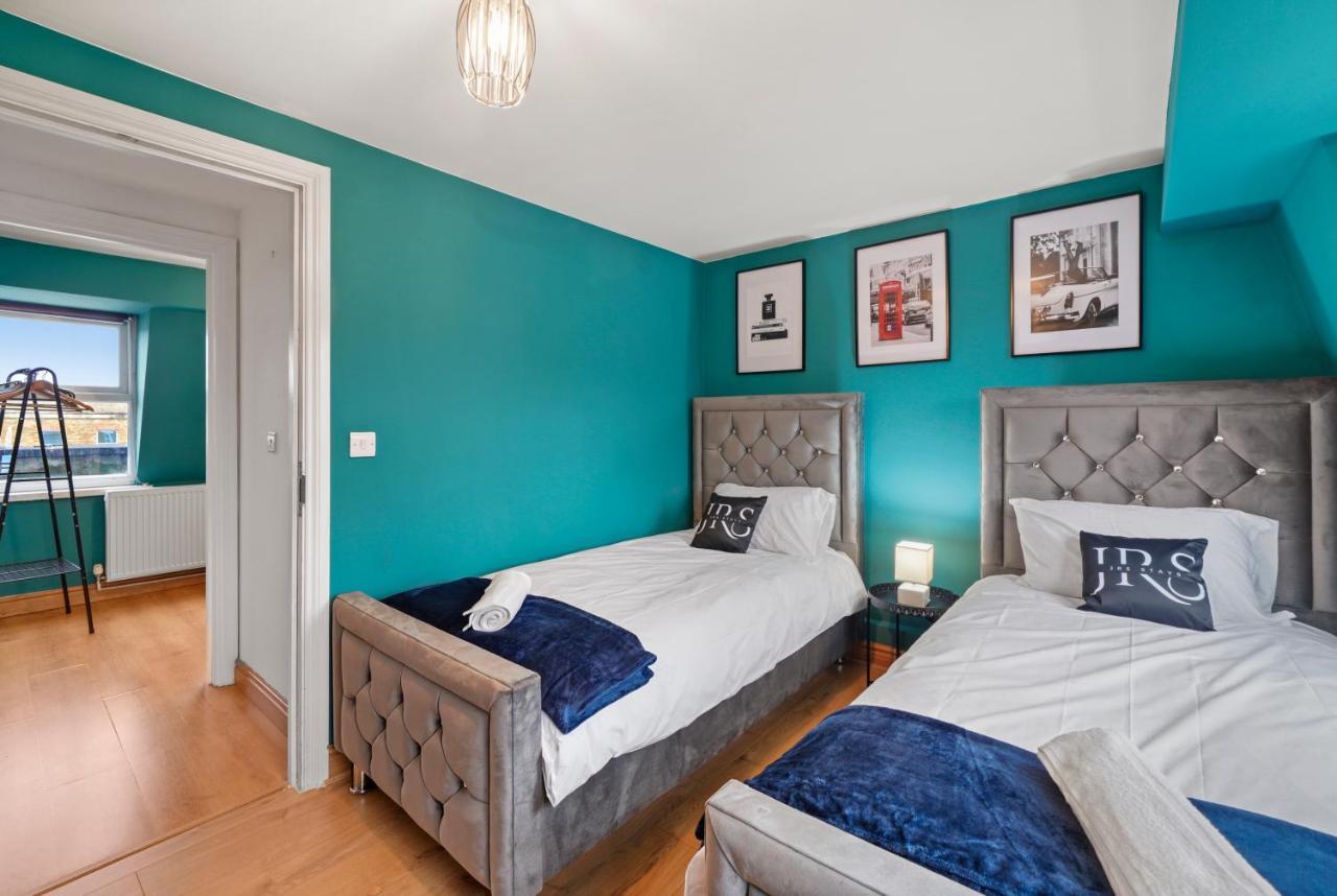Spacious 2Br Flat In The Heart Of Angel Islington London Ngoại thất bức ảnh